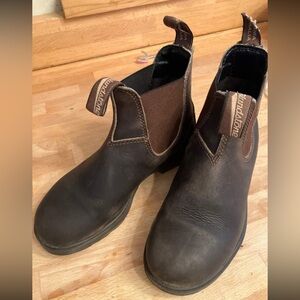 Blundstones Sz 3.5 (Sz 6-6.5 women’s)
